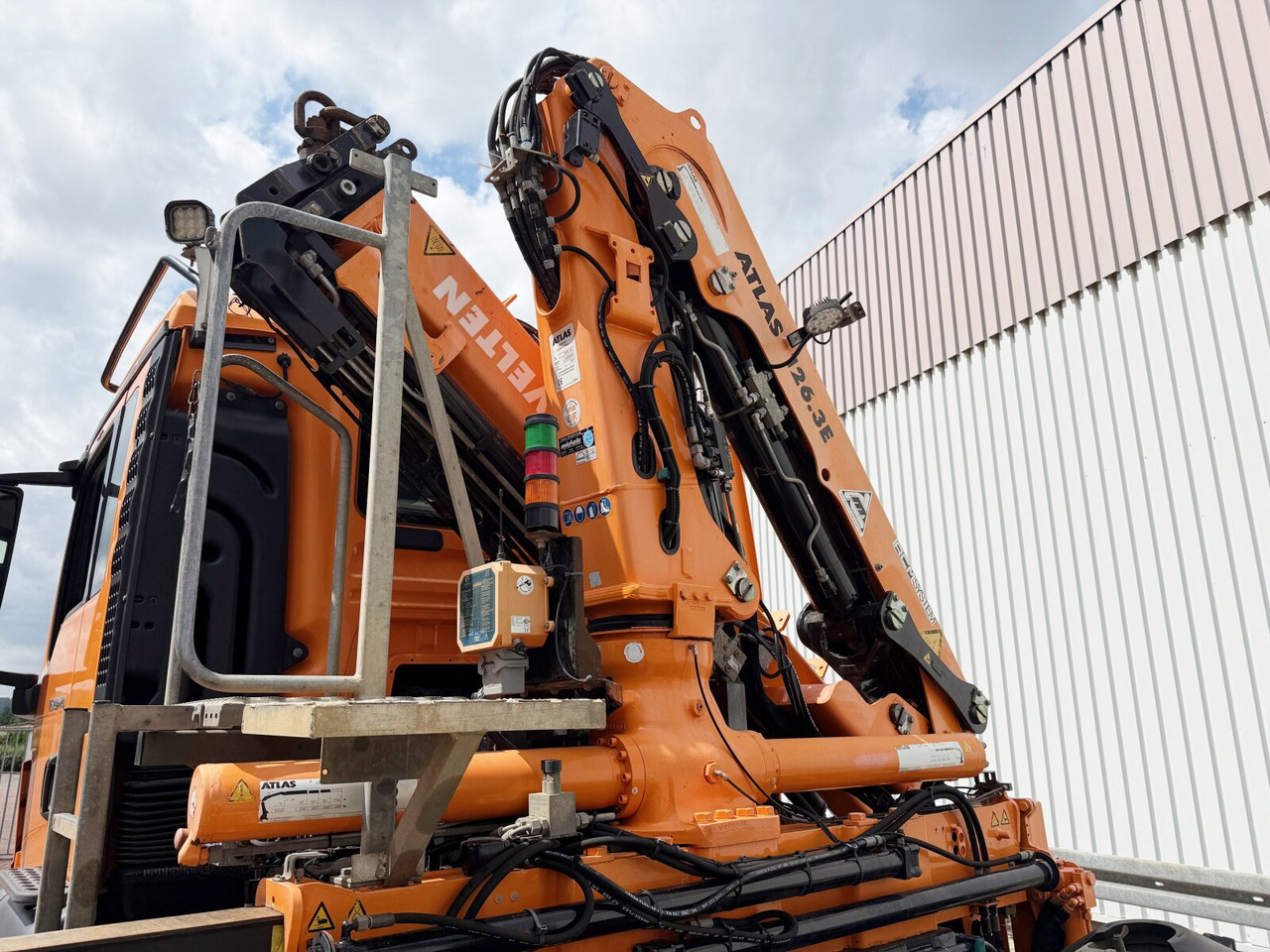 MAN TGS 28.440 6x2-4 BL TGS 28.440 6x2-4 BL, Lenk-/Liftachse, Kran Atlas 126.3E-A2L, Funk - Φορτηγό φόρτωσης γάντζου, Φορτηγό με γερανό: φωτογραφία 3 MAN TGS 28.440 6x2-4 BL TGS 28.440 6x2-4 BL, Lenk-/Liftachse, Kran Atlas 126.3E-A2L, Funk - Φορτηγό φόρτωσης γάντζου, Φορτηγό με γερανό: φωτογραφία 3