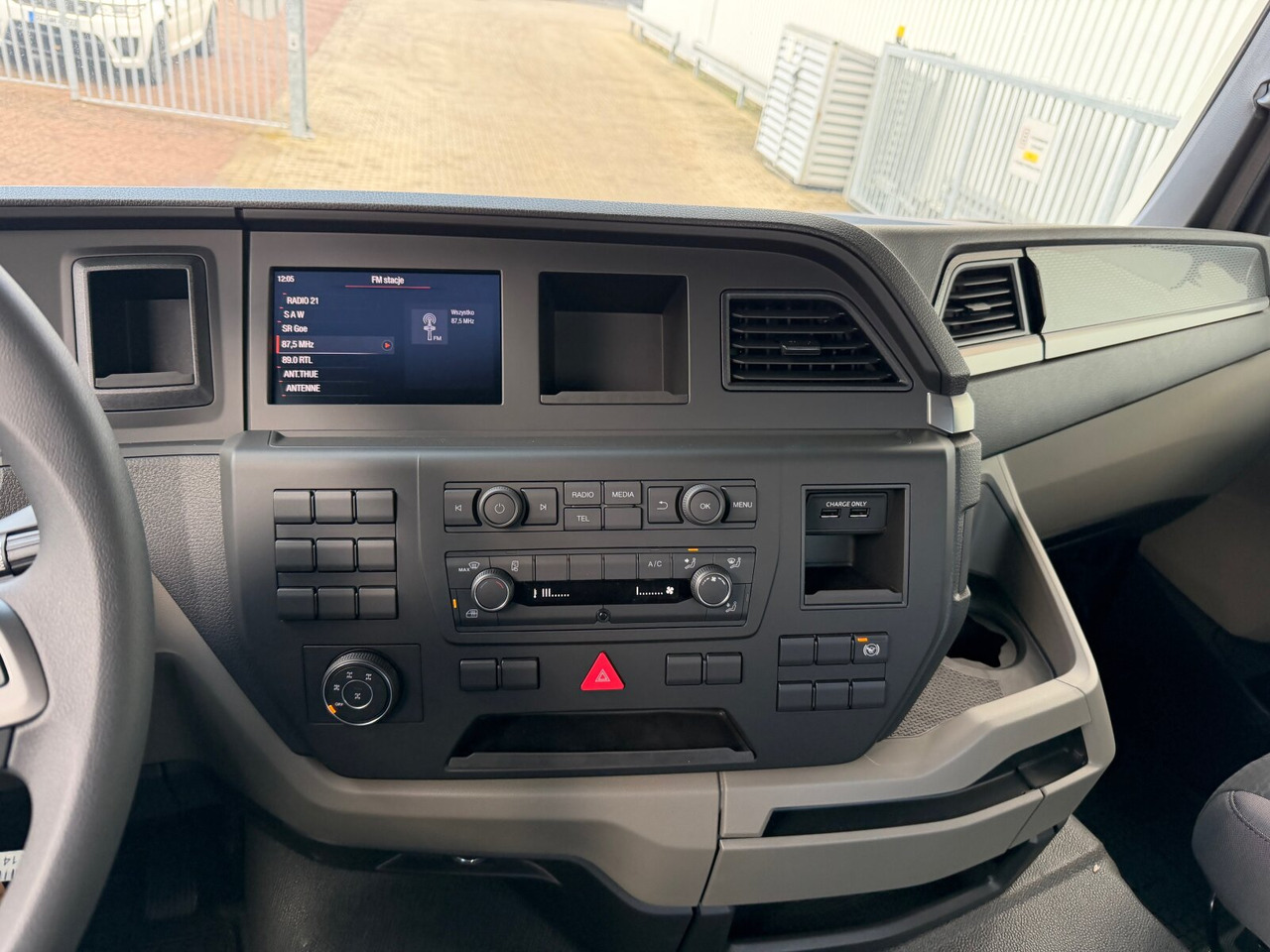 MAN TGS 33.440 6x6 BB CH TGS 33.440 6x6 BB CH, Hohe Bauart, Nebenantrieb - Φορτηγό σασί: φωτογραφία 3 MAN TGS 33.440 6x6 BB CH TGS 33.440 6x6 BB CH, Hohe Bauart, Nebenantrieb - Φορτηγό σασί: φωτογραφία 3