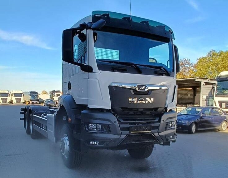 MAN TGS 33.440 6x6 BB CH TGS 33.440 6x6 BB CH, Hohe Bauart, Nebenantrieb - Φορτηγό σασί: φωτογραφία 3 MAN TGS 33.440 6x6 BB CH TGS 33.440 6x6 BB CH, Hohe Bauart, Nebenantrieb - Φορτηγό σασί: φωτογραφία 3