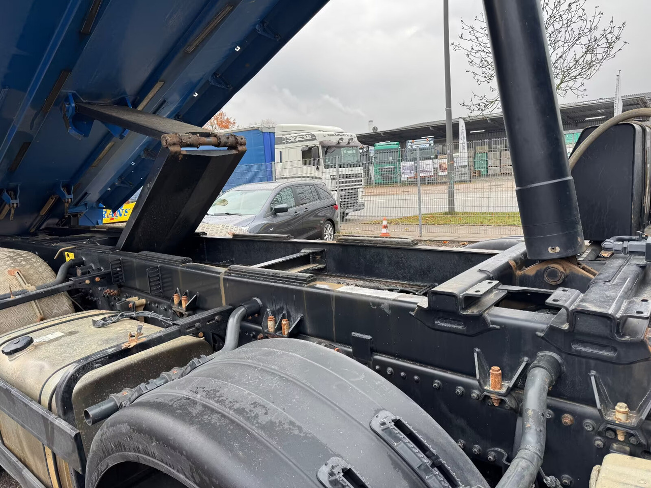 MAN TGS 41.460 8x8 BB TGS 41.460 8x8 BB, Meiller Stahlmulde ca. 20m³ - Ανατρεπόμενο όχημα: φωτογραφία 2 MAN TGS 41.460 8x8 BB TGS 41.460 8x8 BB, Meiller Stahlmulde ca. 20m³ - Ανατρεπόμενο όχημα: φωτογραφία 2