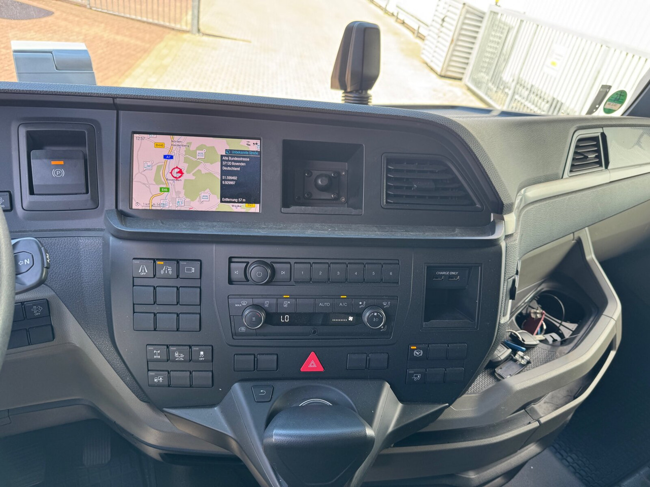 MAN TGX 18.470 4x2 BL TGX 18.470 4x2 BL, Retarder, Navi - Τράκτορας: φωτογραφία 4 MAN TGX 18.470 4x2 BL TGX 18.470 4x2 BL, Retarder, Navi - Τράκτορας: φωτογραφία 4