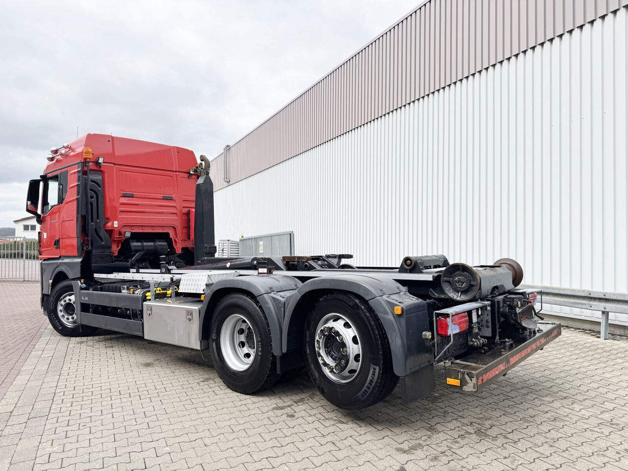 Φορτηγό φόρτωσης γάντζου MAN TGX 26.470 6X2-4 BL TGX 26.470 6X2-4 BL, Lenk-/Liftachse, XLX-Fahrerhaus, VDL Abrollanlage 7m: φωτογραφία 12