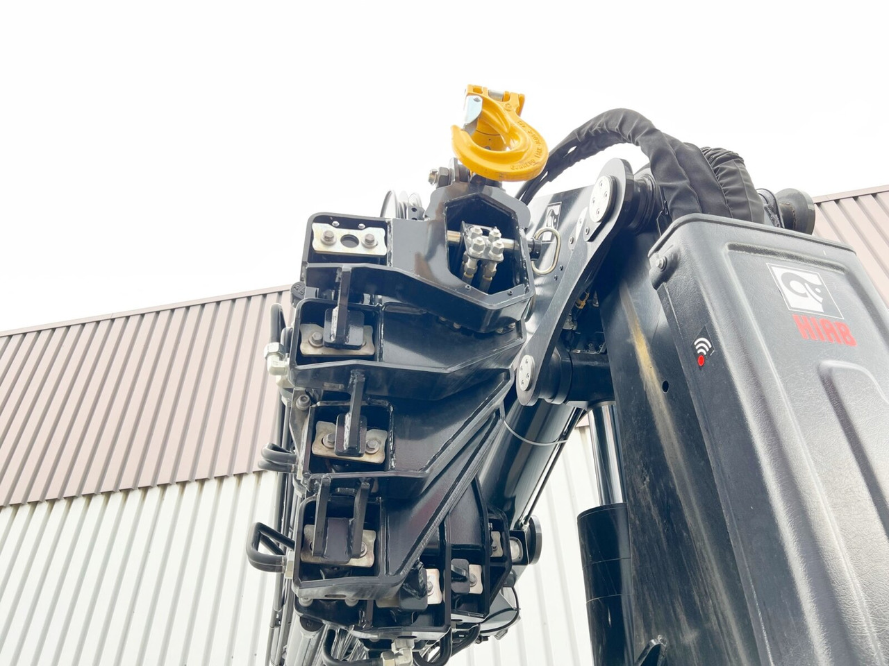 MAN TGX 26.510 6x2-4 LL CH TGX 26.510 6x2-4 LL, Kran Hiab X-HiPro 548 E-8, Lenk-/Liftachse, TwistLock 20Fuß, Funk, Retarder - Φορτηγό με γερανό, Φορτηγό με ανοιχτή καρότσα: φωτογραφία 5 MAN TGX 26.510 6x2-4 LL CH TGX 26.510 6x2-4 LL, Kran Hiab X-HiPro 548 E-8, Lenk-/Liftachse, TwistLock 20Fuß, Funk, Retarder - Φορτηγό με γερανό, Φορτηγό με ανοιχτή καρότσα: φωτογραφία 5