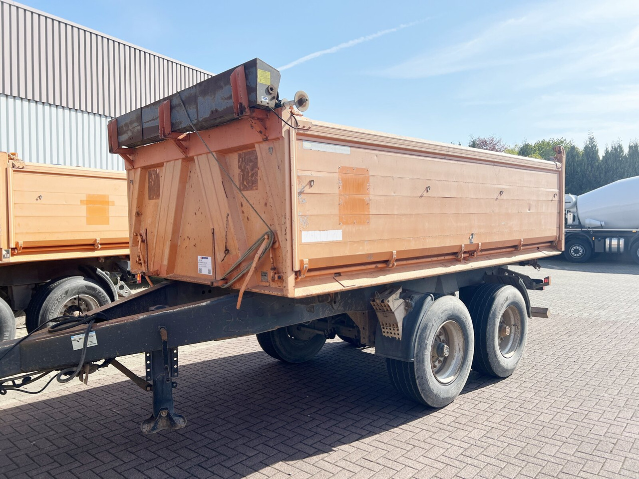 Meiller Meiller MZDA 18/2 Meiller MZDA 18/2, - Ρυμούλκα ανατρεπόμενο: φωτογραφία 1 Meiller Meiller MZDA 18/2 Meiller MZDA 18/2, - Ρυμούλκα ανατρεπόμενο: φωτογραφία 1