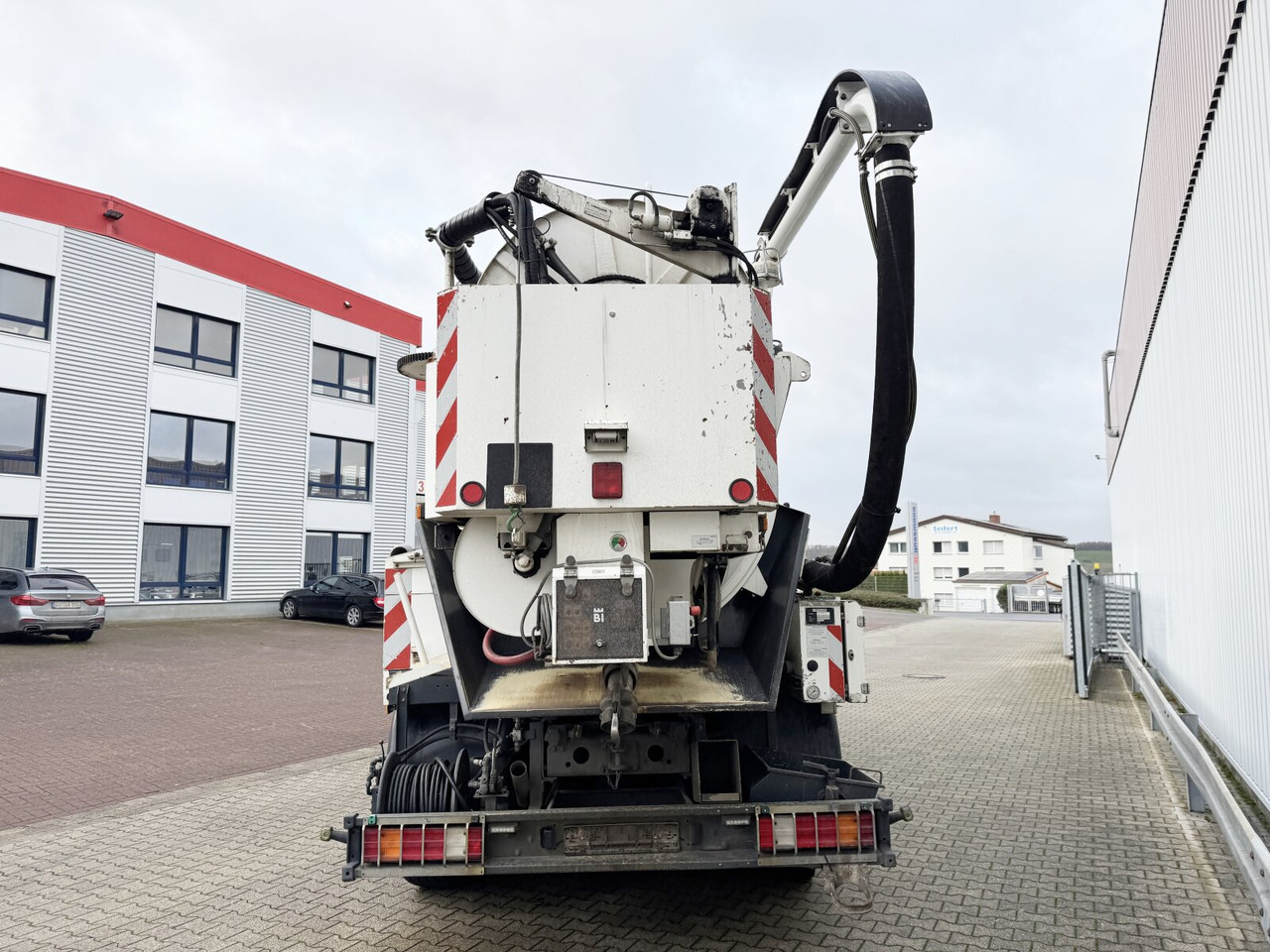Φορτηγό Mercedes-Benz Actros 2536 L 6x2 Actros 2536 L 6x2, Müller Saug- und Spülwagen ca. 10,5m³, Lenkachse: φωτογραφία 13 Φορτηγό Mercedes-Benz Actros 2536 L 6x2 Actros 2536 L 6x2, Müller Saug- und Spülwagen ca. 10,5m³, Lenkachse: φωτογραφία 13