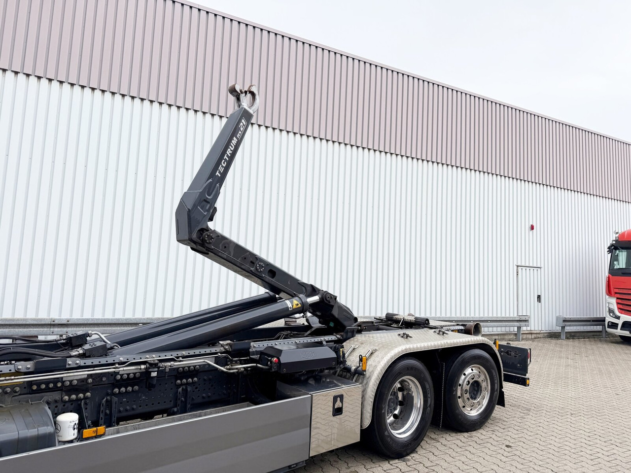 Mercedes-Benz Actros 2552 L 6x2 Actros 2552 L 6x2, Lenk/Lift, Retarder, GigaSpace, LED, Motorabtrieb, Meiller Tectrum, Funk - Φορτηγό φόρτωσης γάντζου: φωτογραφία 3 Mercedes-Benz Actros 2552 L 6x2 Actros 2552 L 6x2, Lenk/Lift, Retarder, GigaSpace, LED, Motorabtrieb, Meiller Tectrum, Funk - Φορτηγό φόρτωσης γάντζου: φωτογραφία 3