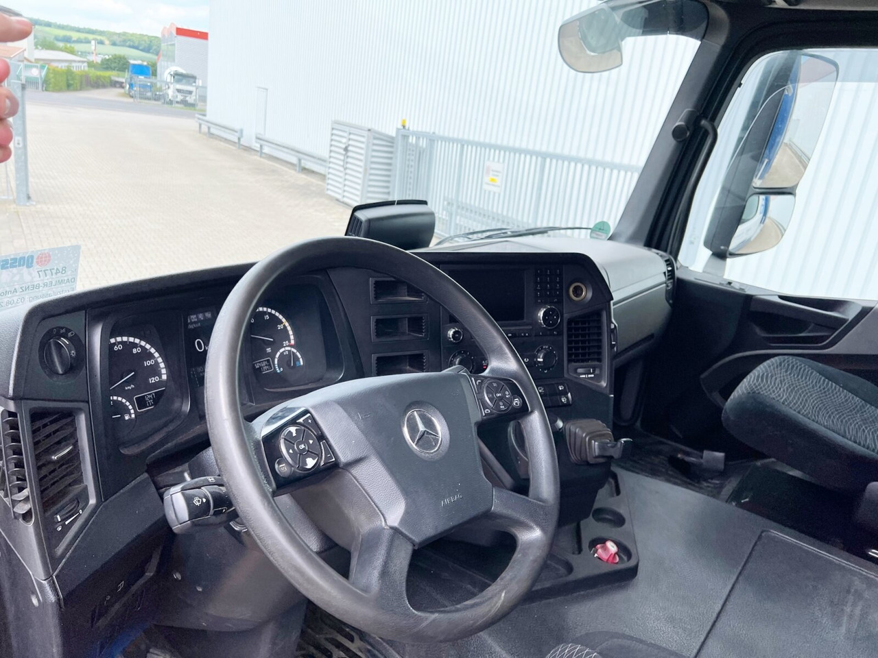Mercedes-Benz Antos 1840 L 4x2 Antos 1840 L 4x2, Aufnahme für Mitnahmestapler - Φορτηγό μουσαμάς: φωτογραφία 5 Mercedes-Benz Antos 1840 L 4x2 Antos 1840 L 4x2, Aufnahme für Mitnahmestapler - Φορτηγό μουσαμάς: φωτογραφία 5