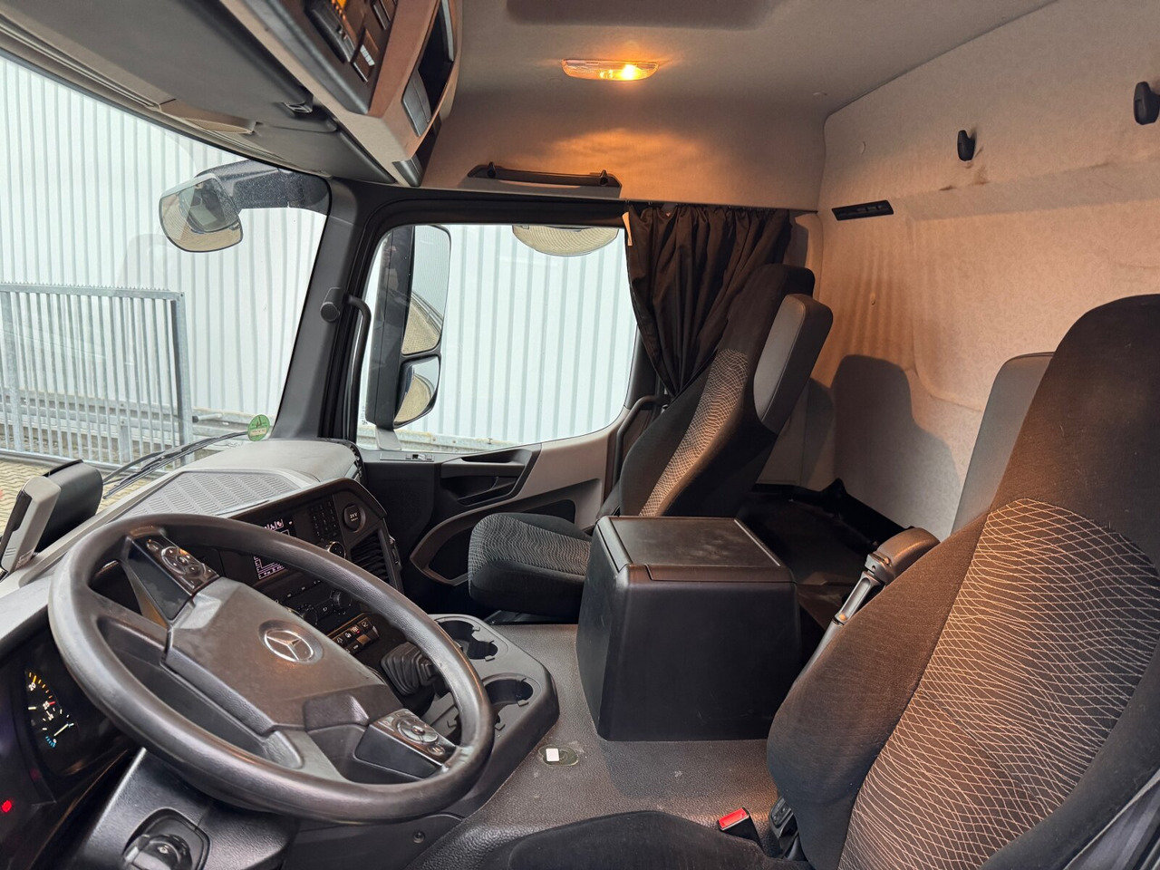 Mercedes-Benz Antos 2540 L 6x2 Antos 2540 L 6x2, Lenkachse, HMF 2110-L3 Heckkran - Φορτηγό με γερανό, Φορτηγό με ανοιχτή καρότσα: φωτογραφία 4 Mercedes-Benz Antos 2540 L 6x2 Antos 2540 L 6x2, Lenkachse, HMF 2110-L3 Heckkran - Φορτηγό με γερανό, Φορτηγό με ανοιχτή καρότσα: φωτογραφία 4