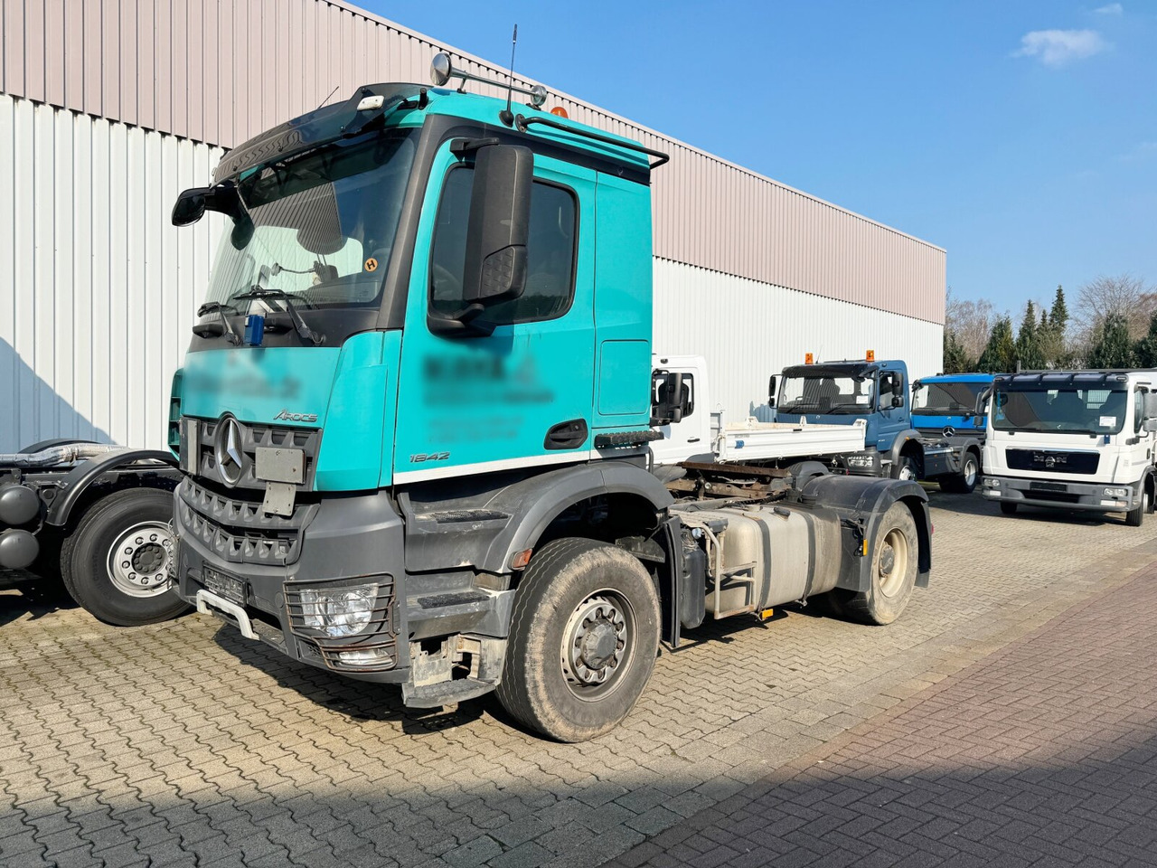 Mercedes-Benz Arocs 1842 LS 4x4 HAD Arocs 1842 LS 4x4 HAD, HydroDrive, Kipphydraulik - Τράκτορας: φωτογραφία 1 Mercedes-Benz Arocs 1842 LS 4x4 HAD Arocs 1842 LS 4x4 HAD, HydroDrive, Kipphydraulik - Τράκτορας: φωτογραφία 1