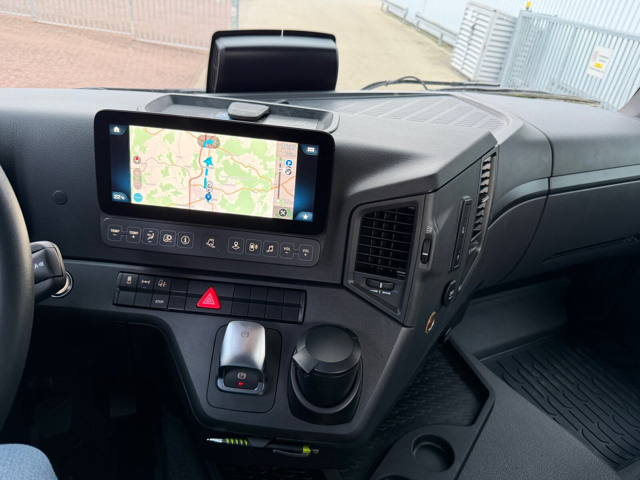 Mercedes-Benz Arocs 2542 L 6x2/4 Arocs 2542/45 L 6x2/4, Vorlauflenk-/liftachse, Navi, MultimediaCockpit - Φορτηγό καδοφόρος φορτωτής: φωτογραφία 4 Mercedes-Benz Arocs 2542 L 6x2/4 Arocs 2542/45 L 6x2/4, Vorlauflenk-/liftachse, Navi, MultimediaCockpit - Φορτηγό καδοφόρος φορτωτής: φωτογραφία 4