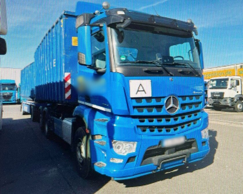 Mercedes-Benz Arocs 2553 L 6x2 Arocs 2553 L 6x2, Lenk-/Liftachse, Navi - Φορτηγό φόρτωσης γάντζου: φωτογραφία 1 Mercedes-Benz Arocs 2553 L 6x2 Arocs 2553 L 6x2, Lenk-/Liftachse, Navi - Φορτηγό φόρτωσης γάντζου: φωτογραφία 1