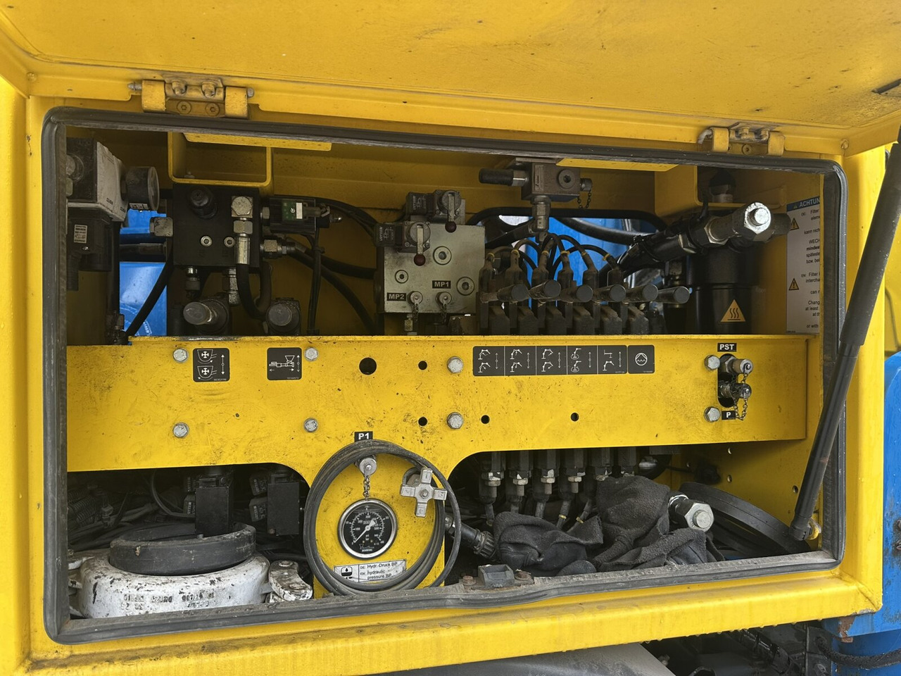 Mercedes-Benz Arocs 3246 B 8x4 Stetter Mischer 7m³, Pumpe 25m Arocs 3246 B 8x4 Stetter Mischer 7m³, Pumpe 25m - Αντλία σκυροδέματος: φωτογραφία 5 Mercedes-Benz Arocs 3246 B 8x4 Stetter Mischer 7m³, Pumpe 25m Arocs 3246 B 8x4 Stetter Mischer 7m³, Pumpe 25m - Αντλία σκυροδέματος: φωτογραφία 5