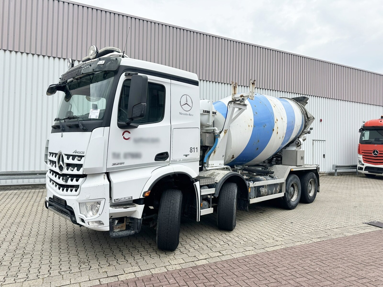 Mercedes-Benz Arocs 3251 8x4/4 Arocs 3251 8x4/4, Betonmischer Liebherr ca. 9m³ - Μπετονιέρα φορτηγό: φωτογραφία 1 Mercedes-Benz Arocs 3251 8x4/4 Arocs 3251 8x4/4, Betonmischer Liebherr ca. 9m³ - Μπετονιέρα φορτηγό: φωτογραφία 1