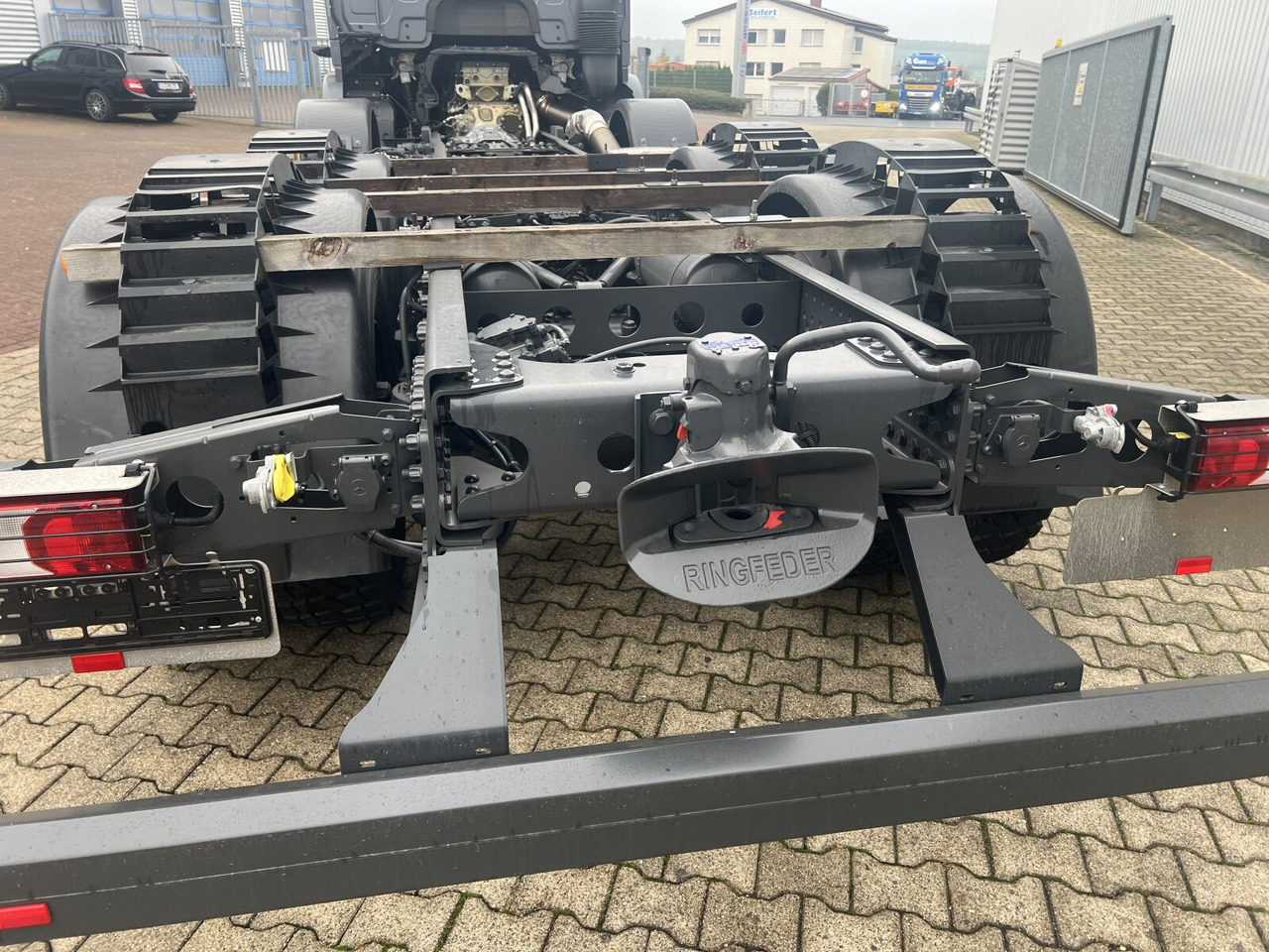 Mercedes-Benz Arocs 3251 L 8x4/4 Arocs 3251 L 8x4/4, mit Motorabtrieb C plus NA - Φορτηγό σασί: φωτογραφία 4 Mercedes-Benz Arocs 3251 L 8x4/4 Arocs 3251 L 8x4/4, mit Motorabtrieb C plus NA - Φορτηγό σασί: φωτογραφία 4