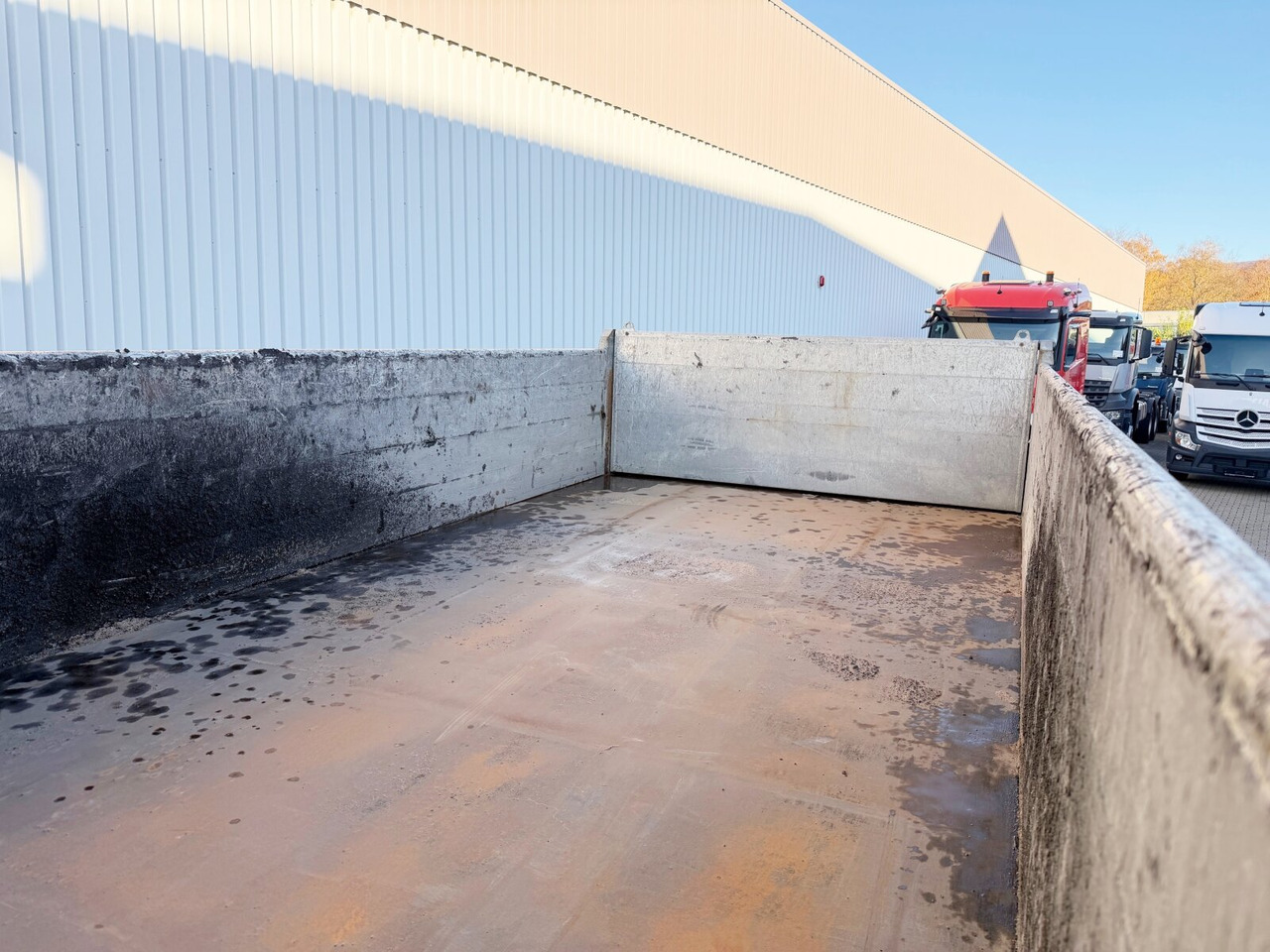 Mercedes-Benz Arocs 3351 AK 6x6 Arocs 3351 AK 6x6, Retarder, Grounder, Motorabtrieb, pneum. Heckklappenöffnung - Φορτηγό ανατρεπόμενο: φωτογραφία 3 Mercedes-Benz Arocs 3351 AK 6x6 Arocs 3351 AK 6x6, Retarder, Grounder, Motorabtrieb, pneum. Heckklappenöffnung - Φορτηγό ανατρεπόμενο: φωτογραφία 3