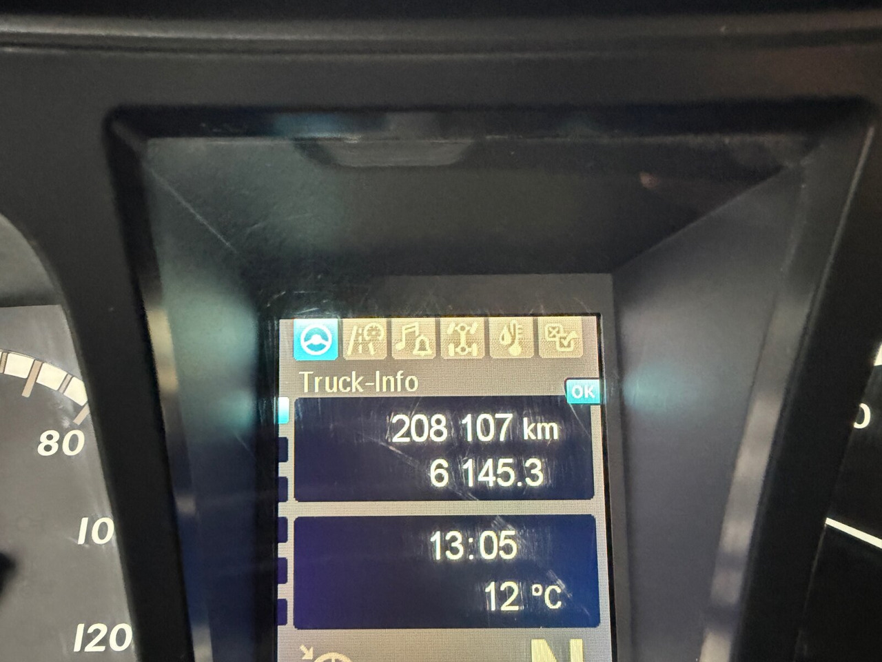 Mercedes-Benz Arocs 3353 K 6x4 Arocs 3353 K 6x4, Grounder, Retarder, Tele-Absetzer, Funk - Φορτηγό καδοφόρος φορτωτής: φωτογραφία 5 Mercedes-Benz Arocs 3353 K 6x4 Arocs 3353 K 6x4, Grounder, Retarder, Tele-Absetzer, Funk - Φορτηγό καδοφόρος φορτωτής: φωτογραφία 5