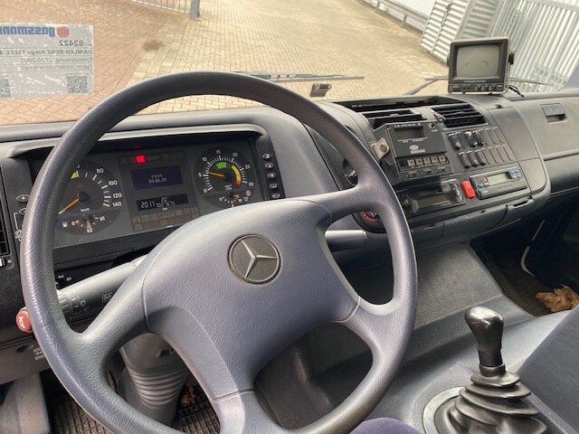 Mercedes-Benz Atego 1323 L 4x2 Atego 1323 L 4x2 Kühlkoffer, Carrier, Trennwand, LBW - Φορτηγό ψυγείο: φωτογραφία 5 Mercedes-Benz Atego 1323 L 4x2 Atego 1323 L 4x2 Kühlkoffer, Carrier, Trennwand, LBW - Φορτηγό ψυγείο: φωτογραφία 5