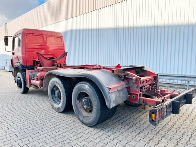 Φορτηγό σασί Mercedes-Benz SK II 25/2634 K 6x4 SK II 25/2634 K 6x4: φωτογραφία 11