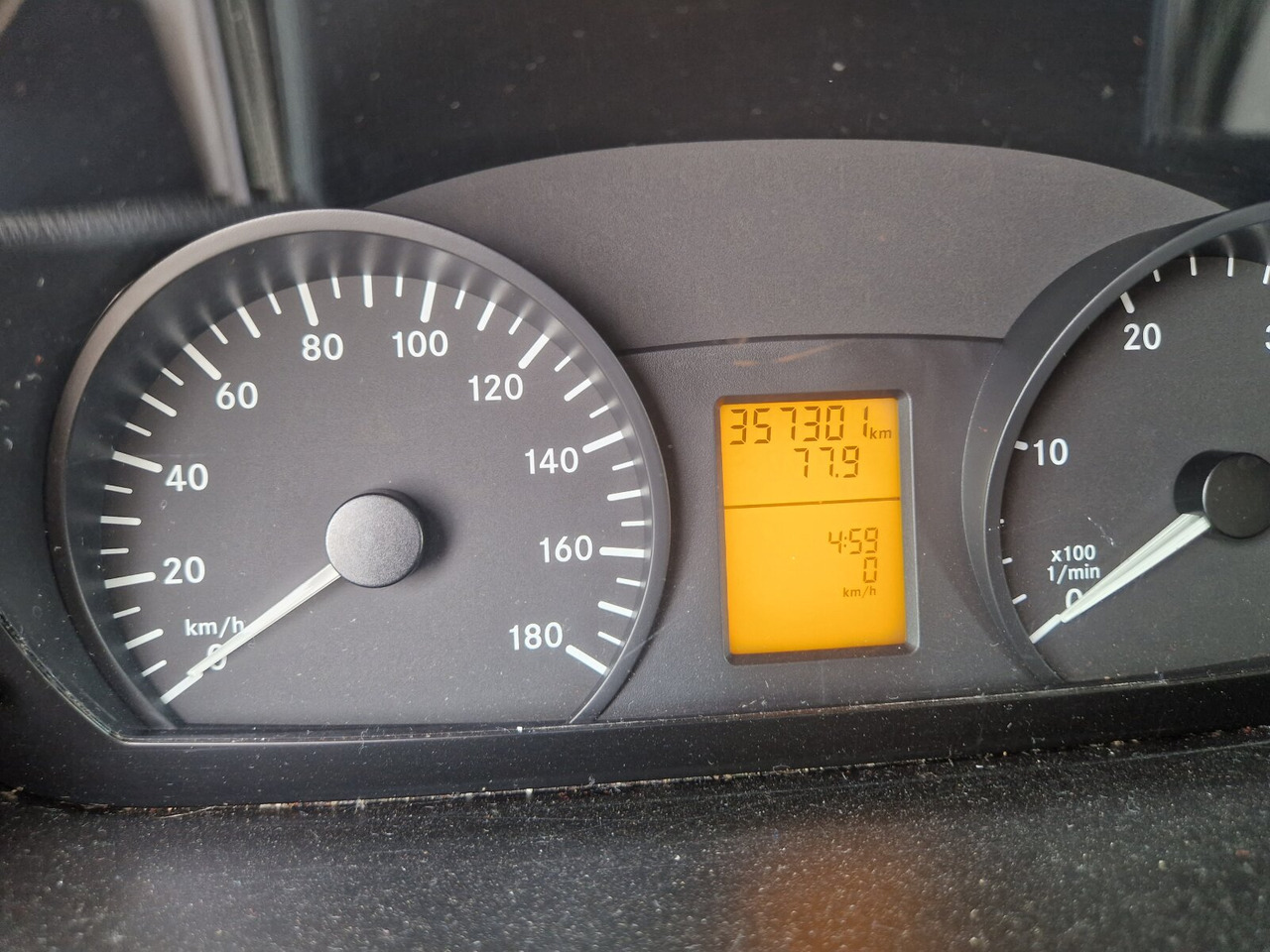 Ασθενοφόρο Mercedes-Benz Sprinter 516 CDI 4x2 Sprinter 516 CDI 4x2, Rettungswagen: φωτογραφία 15