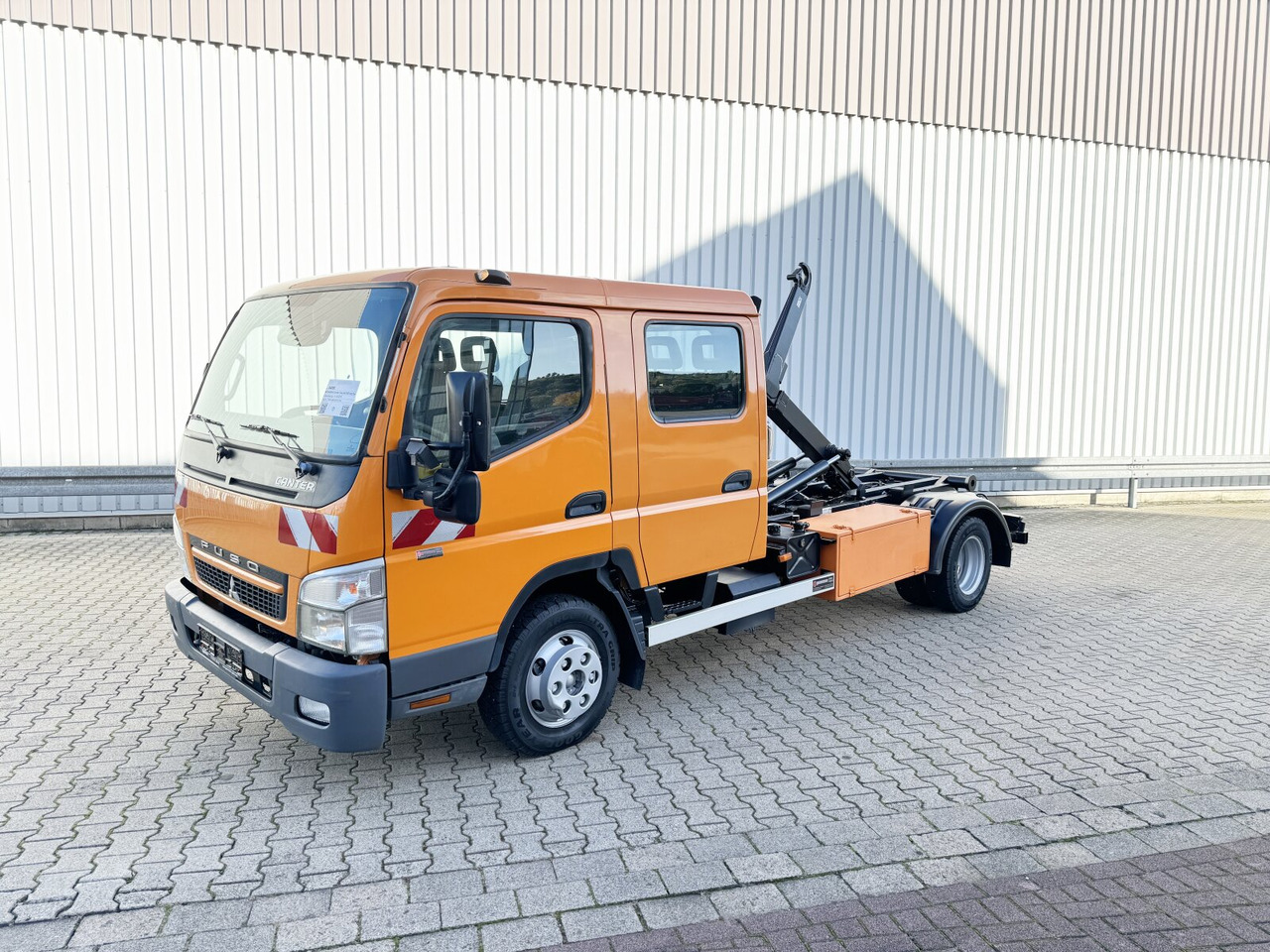 Mitsubishi Canter Fuso 6C15D 4x2 Doka Canter Fuso 6C15D 4x2 Doka, City-Abroller - Φορτηγό φόρτωσης γάντζου: φωτογραφία 1 Mitsubishi Canter Fuso 6C15D 4x2 Doka Canter Fuso 6C15D 4x2 Doka, City-Abroller - Φορτηγό φόρτωσης γάντζου: φωτογραφία 1