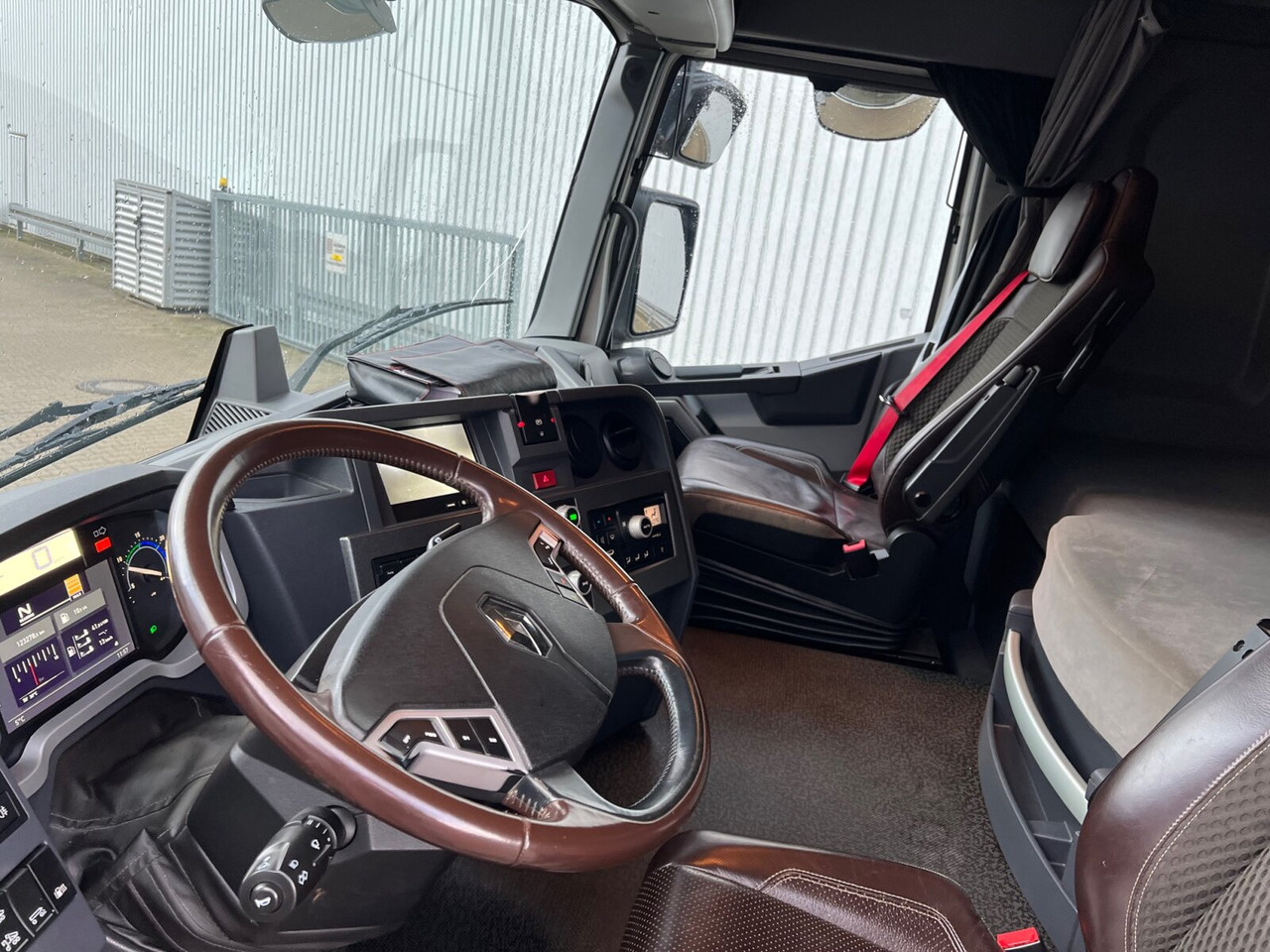 Renault C 520 6x4 C 520 6x4, Retarder, Nebenantrieb - Φορτηγό σασί: φωτογραφία 3 Renault C 520 6x4 C 520 6x4, Retarder, Nebenantrieb - Φορτηγό σασί: φωτογραφία 3