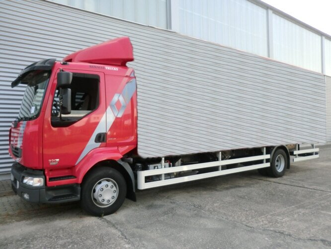 Renault Midlum 220 DXi 4x2 Chassi Länge 7,5 m - Φορτηγό σασί: φωτογραφία 1 Renault Midlum 220 DXi 4x2 Chassi Länge 7,5 m - Φορτηγό σασί: φωτογραφία 1
