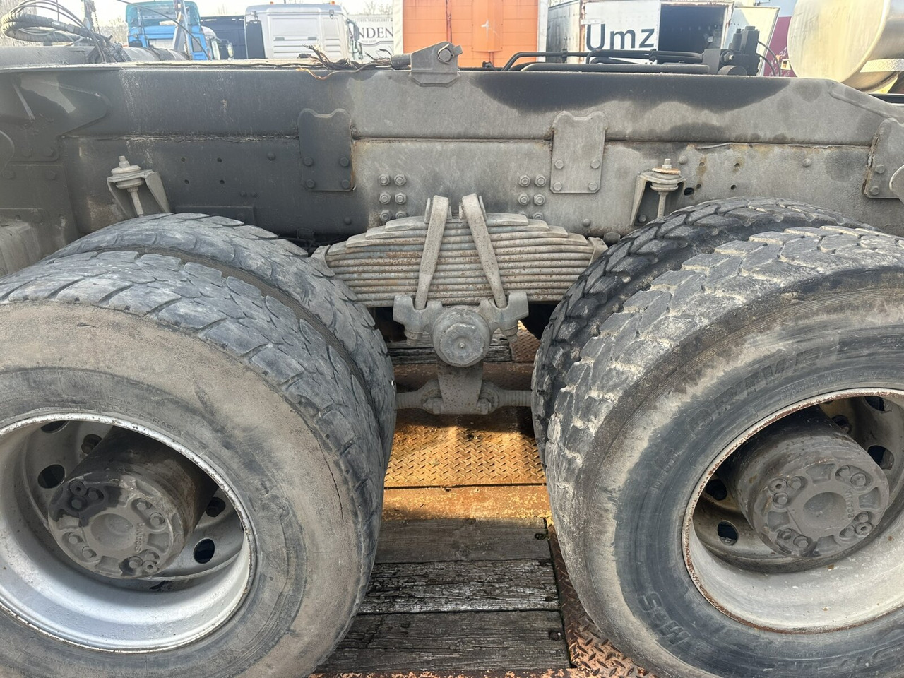 Scania 124C 400 6x6 124C 400 6x6 - Φορτηγό ανατρεπόμενο: φωτογραφία 4 Scania 124C 400 6x6 124C 400 6x6 - Φορτηγό ανατρεπόμενο: φωτογραφία 4