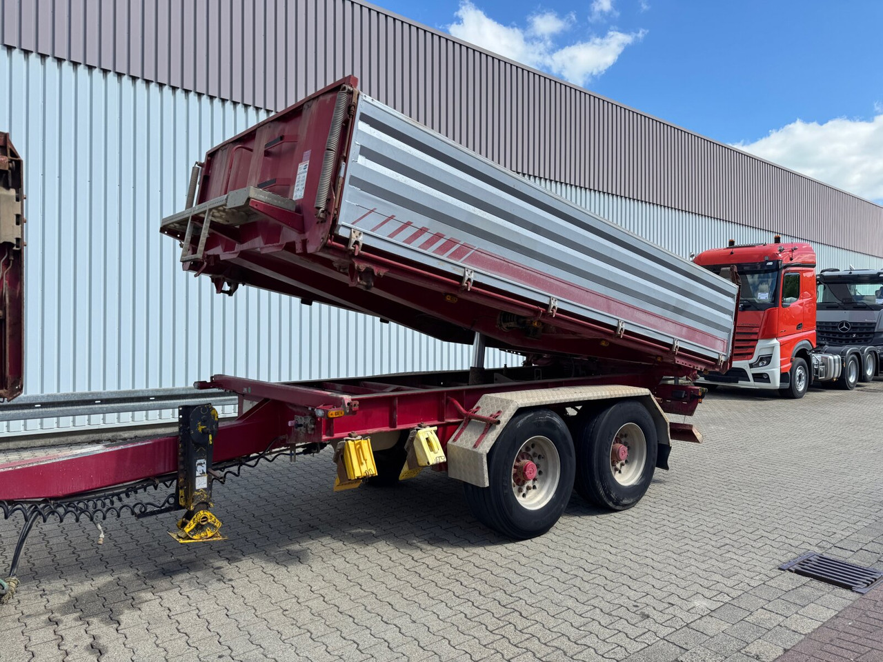 Schwarzmüller TKA-E 18 TKA-E 18, Alu-Bordwände ca. 11m³ - Τρέιλερ: φωτογραφία 1 Schwarzmüller TKA-E 18 TKA-E 18, Alu-Bordwände ca. 11m³ - Τρέιλερ: φωτογραφία 1