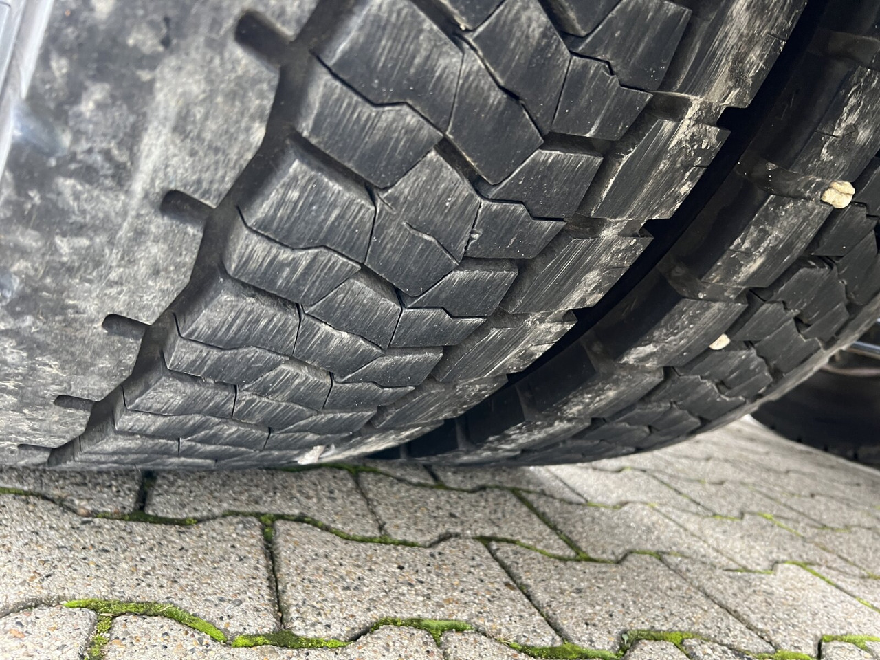 Stralis AD440S42T/P 4x2 Stralis AD440X42T/P 4x2, Ex- - Τράκτορας: φωτογραφία 3 Stralis AD440S42T/P 4x2 Stralis AD440X42T/P 4x2, Ex- - Τράκτορας: φωτογραφία 3