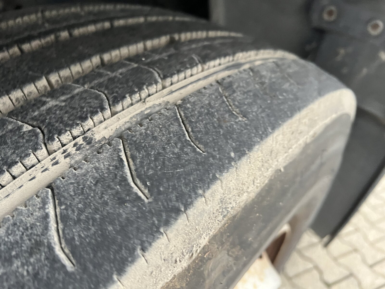 Stralis AD440S42T/P 4x2 Stralis AD440X42T/P 4x2, Ex- - Τράκτορας: φωτογραφία 3 Stralis AD440S42T/P 4x2 Stralis AD440X42T/P 4x2, Ex- - Τράκτορας: φωτογραφία 3