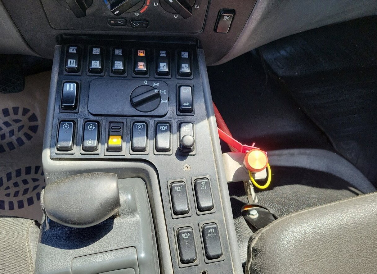 Unimog U 20 4x4 U 20 4x4, Zapfwelle, Kran Hiab 022D-3 HiDuo, Funk - Ελαφρύ επαγγελματικό: φωτογραφία 5 Unimog U 20 4x4 U 20 4x4, Zapfwelle, Kran Hiab 022D-3 HiDuo, Funk - Ελαφρύ επαγγελματικό: φωτογραφία 5