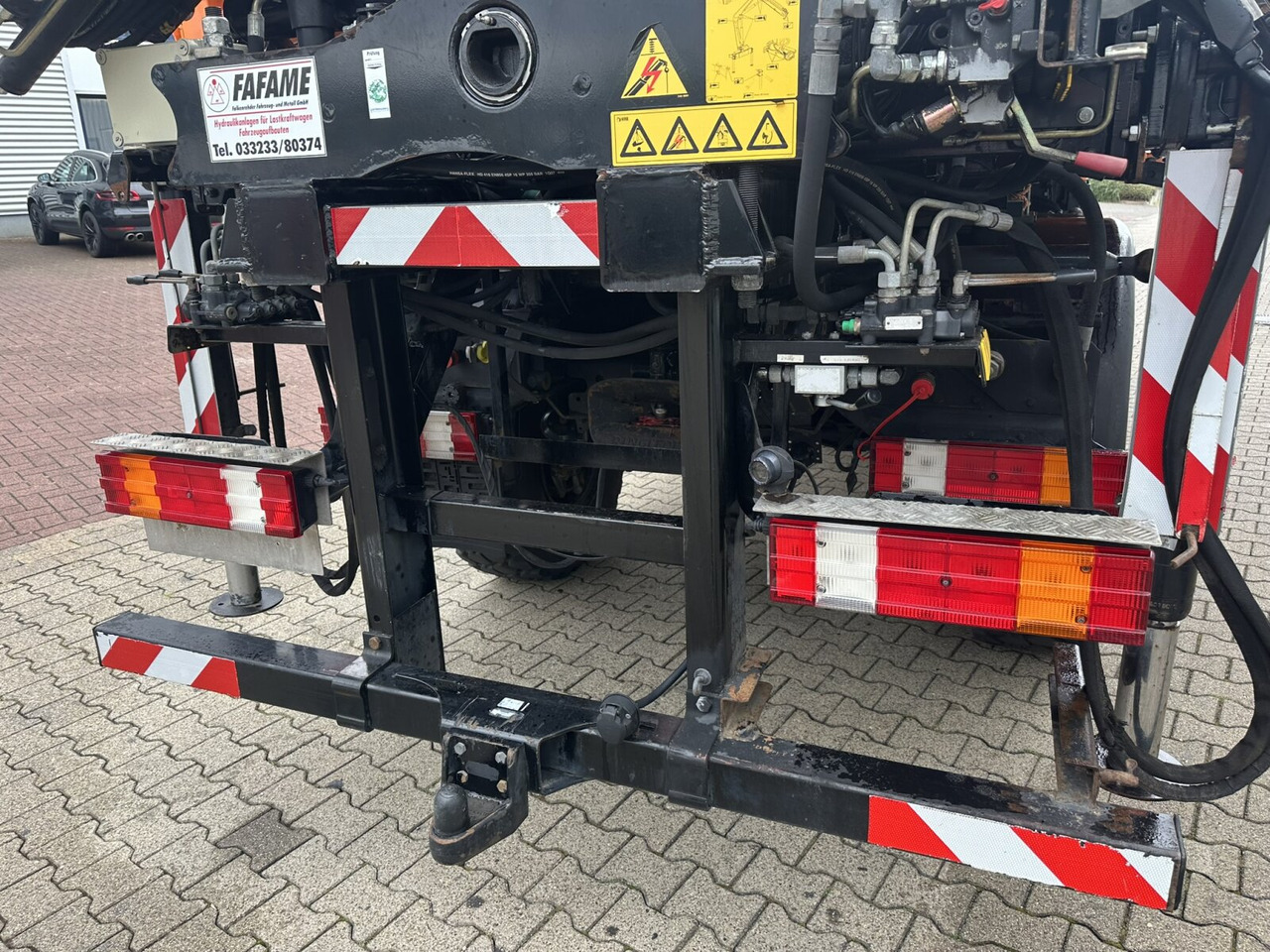 Unimog U500 4x4 U500 4x4 405/40 mit Heckkran Hiab 077-1 HiDuo, absattelbar, Funk - Ελαφρύ επαγγελματικό: φωτογραφία 2 Unimog U500 4x4 U500 4x4 405/40 mit Heckkran Hiab 077-1 HiDuo, absattelbar, Funk - Ελαφρύ επαγγελματικό: φωτογραφία 2
