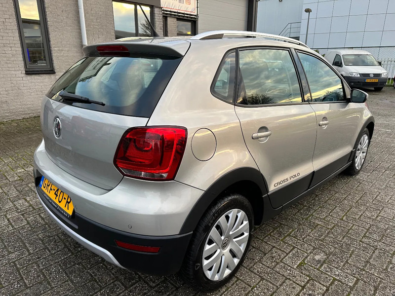 Volkswagen Polo 1.2 TSI CROSS + AUTOMATIC + 101.474 KM + APK/TUV - Hatchback: φωτογραφία 5 Volkswagen Polo 1.2 TSI CROSS + AUTOMATIC + 101.474 KM + APK/TUV - Hatchback: φωτογραφία 5