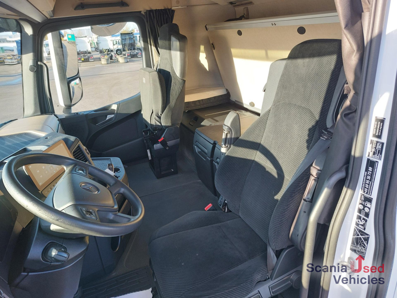 MERCEDES-BENZ 1845L Plane/Edscha NUR KOMPLETT m. ANH.!!! - Φορτηγό μουσαμάς: φωτογραφία 5 MERCEDES-BENZ 1845L Plane/Edscha NUR KOMPLETT m. ANH.!!! - Φορτηγό μουσαμάς: φωτογραφία 5