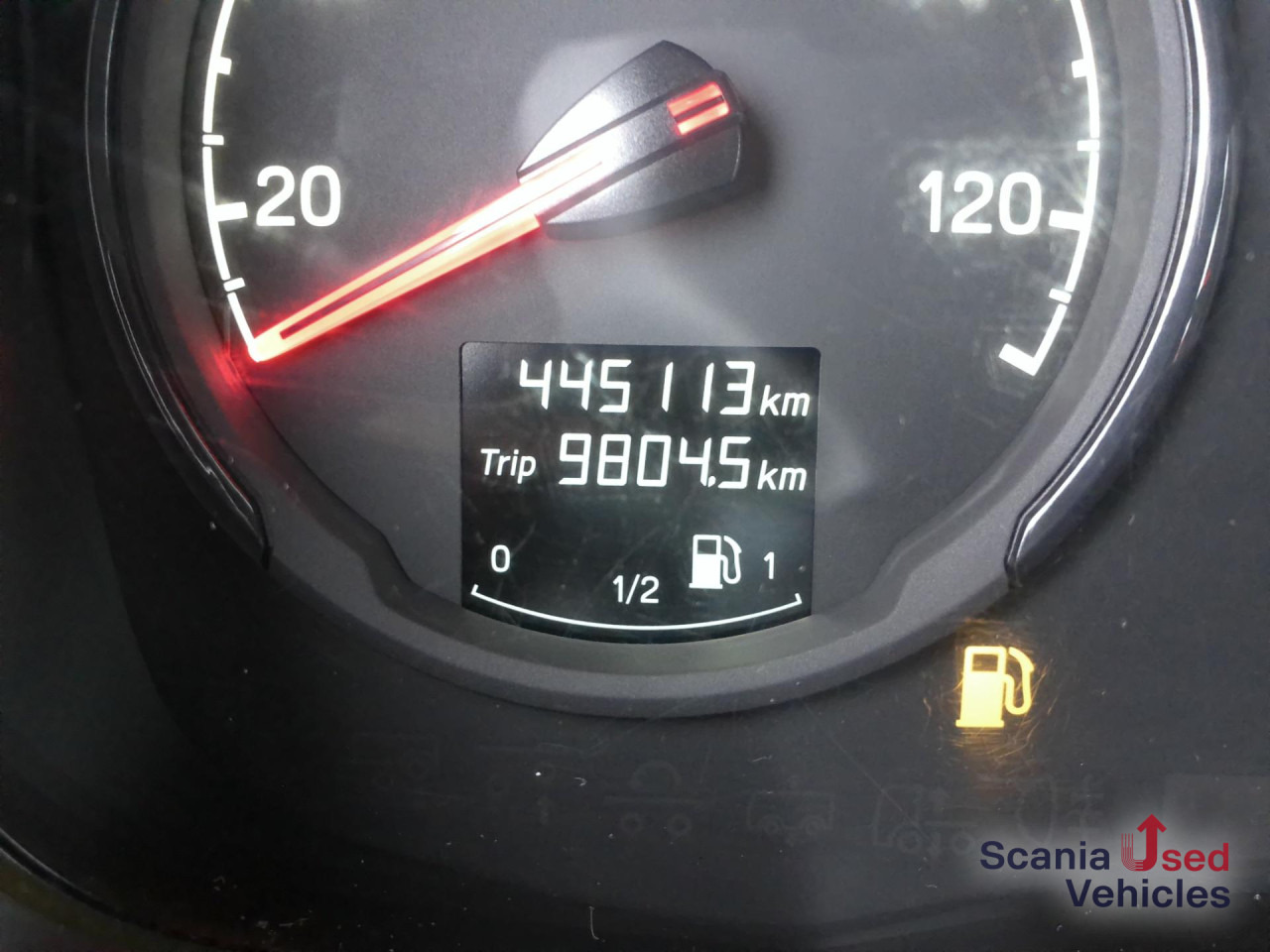 SCANIA R 410 A4x2NA 2 Tanks Standklima TOP!!! - Τράκτορας: φωτογραφία 4 SCANIA R 410 A4x2NA 2 Tanks Standklima TOP!!! - Τράκτορας: φωτογραφία 4