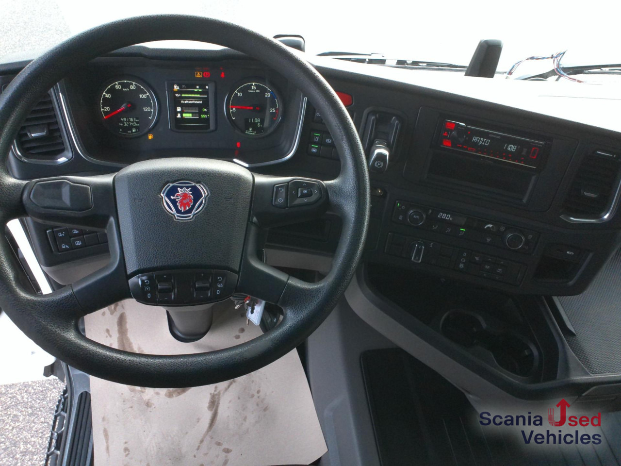 Interior photo 1: Τράκτορας SCANIA R 410 A4x2NA