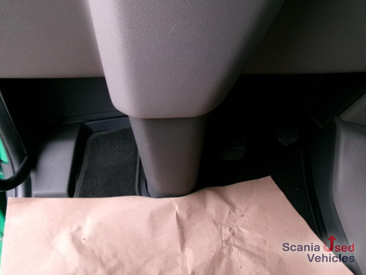 SCANIA R 450 A4x2EB 2 Tanks Standklima TOP!!! - Τράκτορας: φωτογραφία 4 SCANIA R 450 A4x2EB 2 Tanks Standklima TOP!!! - Τράκτορας: φωτογραφία 4