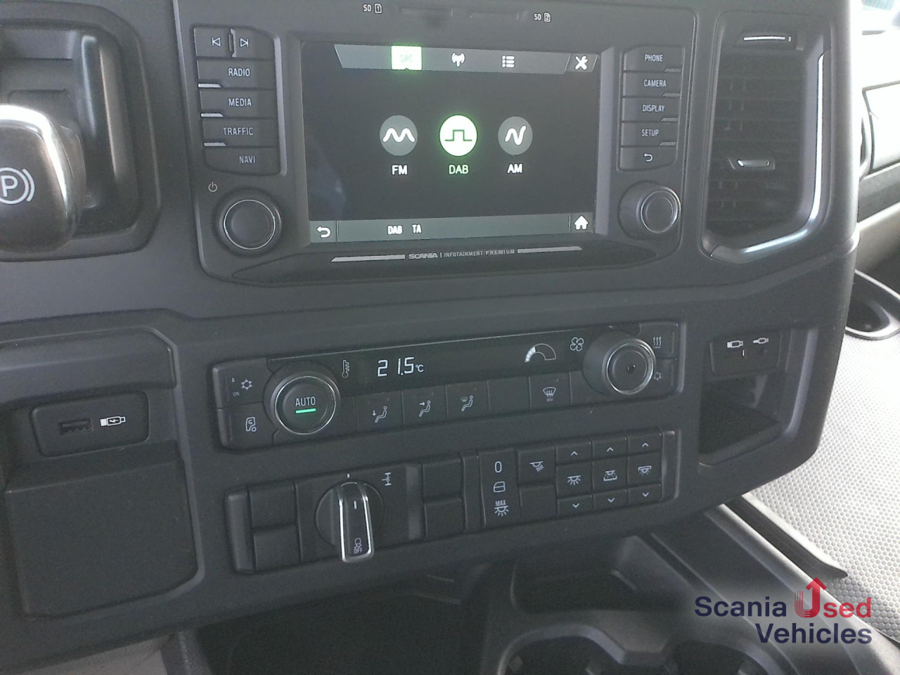 SCANIA R 450 A4x2EB - Τράκτορας: φωτογραφία 2 SCANIA R 450 A4x2EB - Τράκτορας: φωτογραφία 2