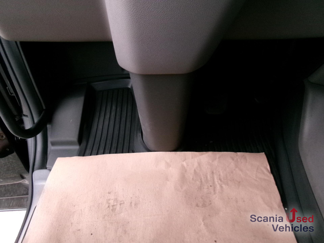 SCANIA R 450 A4x2NA - Τράκτορας: φωτογραφία 4 SCANIA R 450 A4x2NA - Τράκτορας: φωτογραφία 4