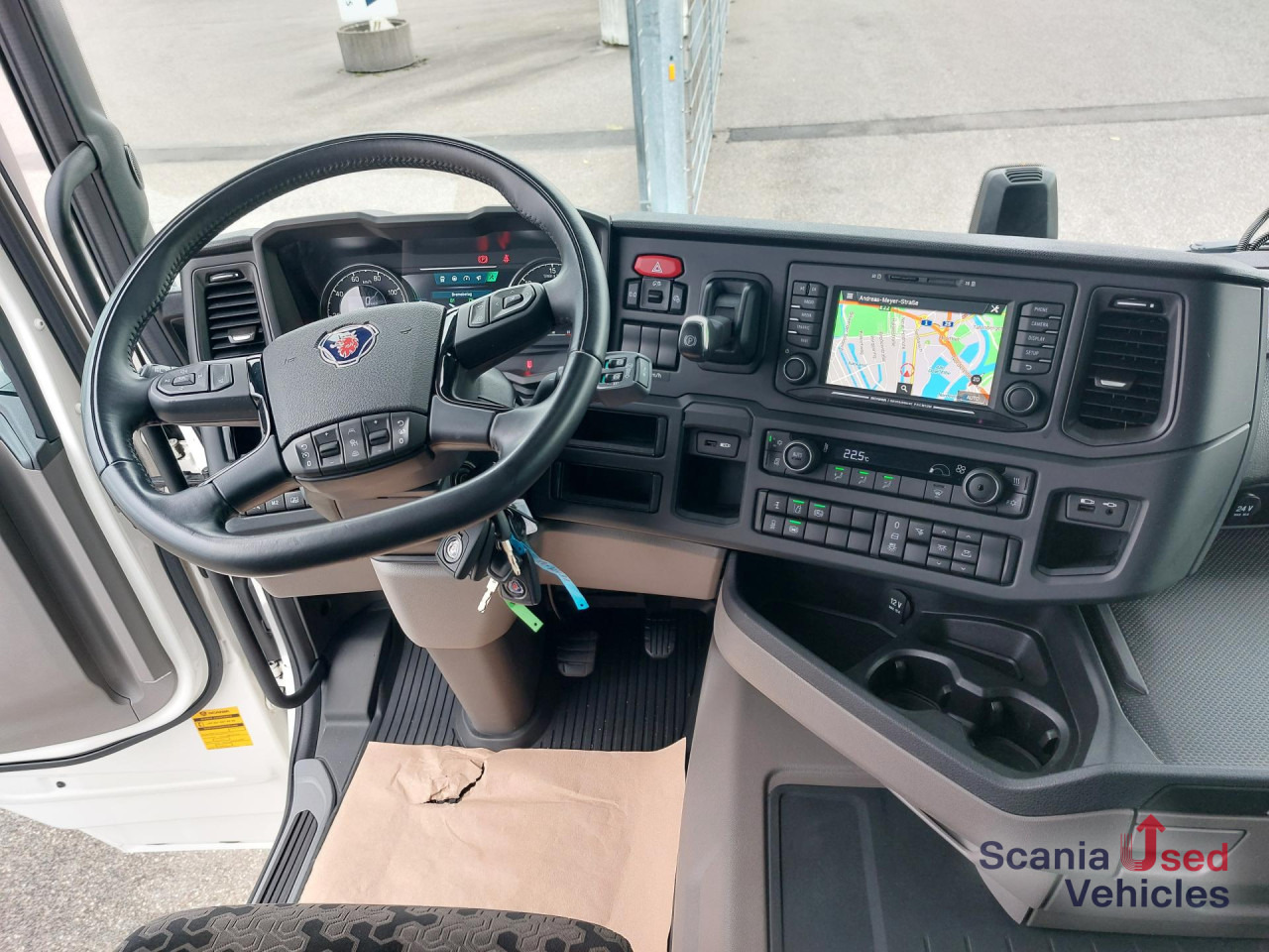SCANIA R 460 A4x2NA, SUPER, Navi, Standklima - Τράκτορας: φωτογραφία 4 SCANIA R 460 A4x2NA, SUPER, Navi, Standklima - Τράκτορας: φωτογραφία 4