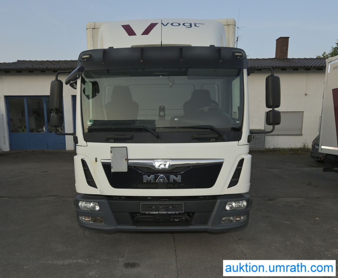 MAN TGL 12.250 4x2 L/BL Koffer Ladebordwand Klimaautomatik NAVI Luftfederung Automatikgetriebe EURO 6 - Φορτηγό κόφα: φωτογραφία 2 MAN TGL 12.250 4x2 L/BL Koffer Ladebordwand Klimaautomatik NAVI Luftfederung Automatikgetriebe EURO 6 - Φορτηγό κόφα: φωτογραφία 2