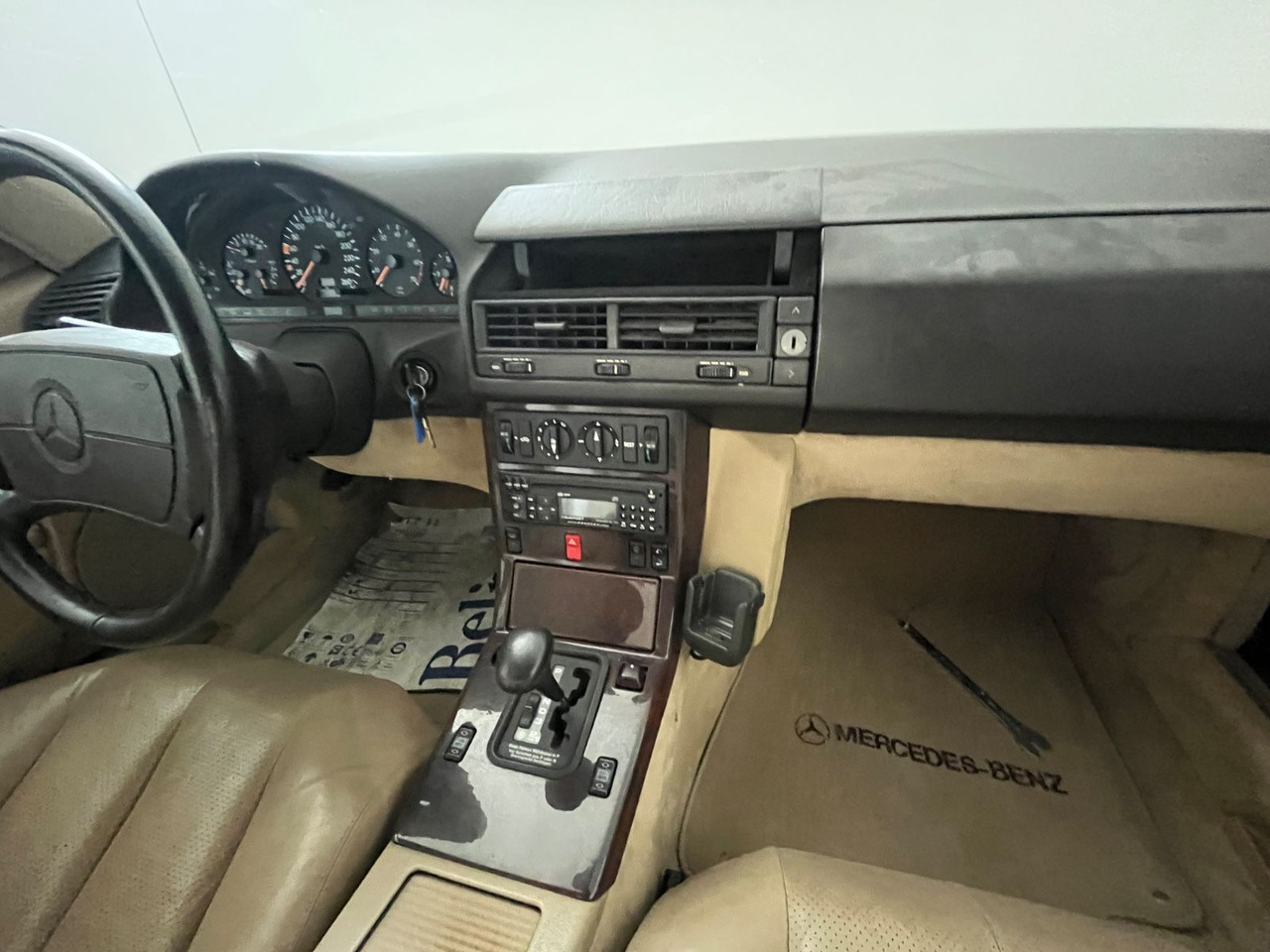 Mercedes-Benz SL 500 Deutsches Farhzeug aus 1. Hand ca. 60Tkm - Αυτοκίνητο: φωτογραφία 5 Mercedes-Benz SL 500 Deutsches Farhzeug aus 1. Hand ca. 60Tkm - Αυτοκίνητο: φωτογραφία 5