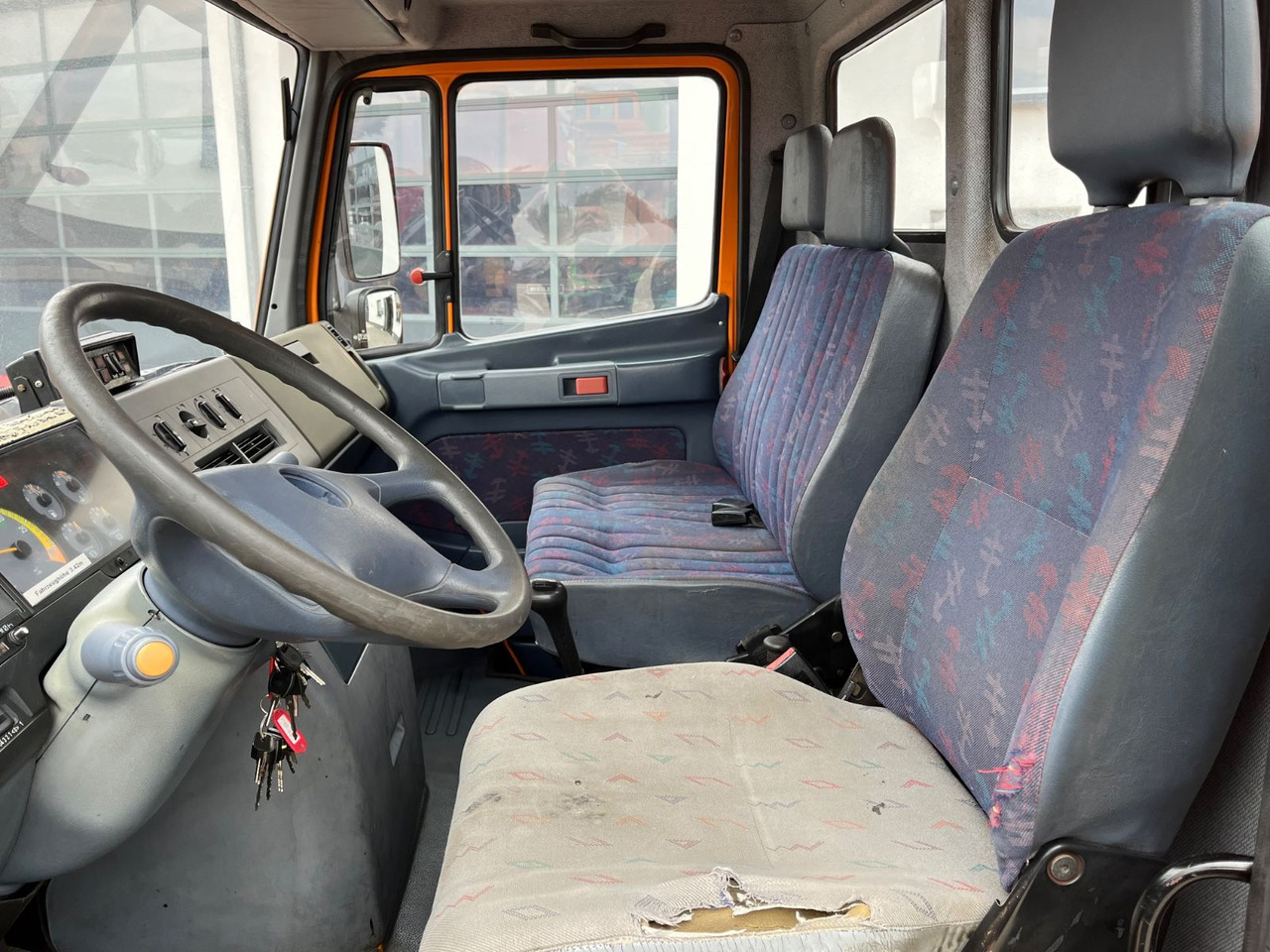 Φορτηγό με εναέρια πλατφόρμα Mercedes-Benz Vario 814 DA 4x4 Ruthmann T 170: φωτογραφία 17 Φορτηγό με εναέρια πλατφόρμα Mercedes-Benz Vario 814 DA 4x4 Ruthmann T 170: φωτογραφία 17