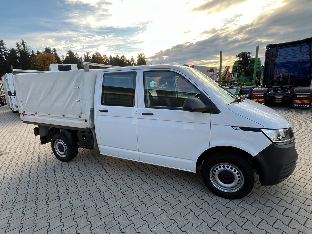 Volkswagen T6.1 DOKA Pritsche 4x4 Sperre Standheizung - Επαγγελματικό αυτοκίνητο με μουσαμά, Διπλοκάμπινο ελαφρύ επαγγελματικό: φωτογραφία 4 Volkswagen T6.1 DOKA Pritsche 4x4 Sperre Standheizung - Επαγγελματικό αυτοκίνητο με μουσαμά, Διπλοκάμπινο ελαφρύ επαγγελματικό: φωτογραφία 4