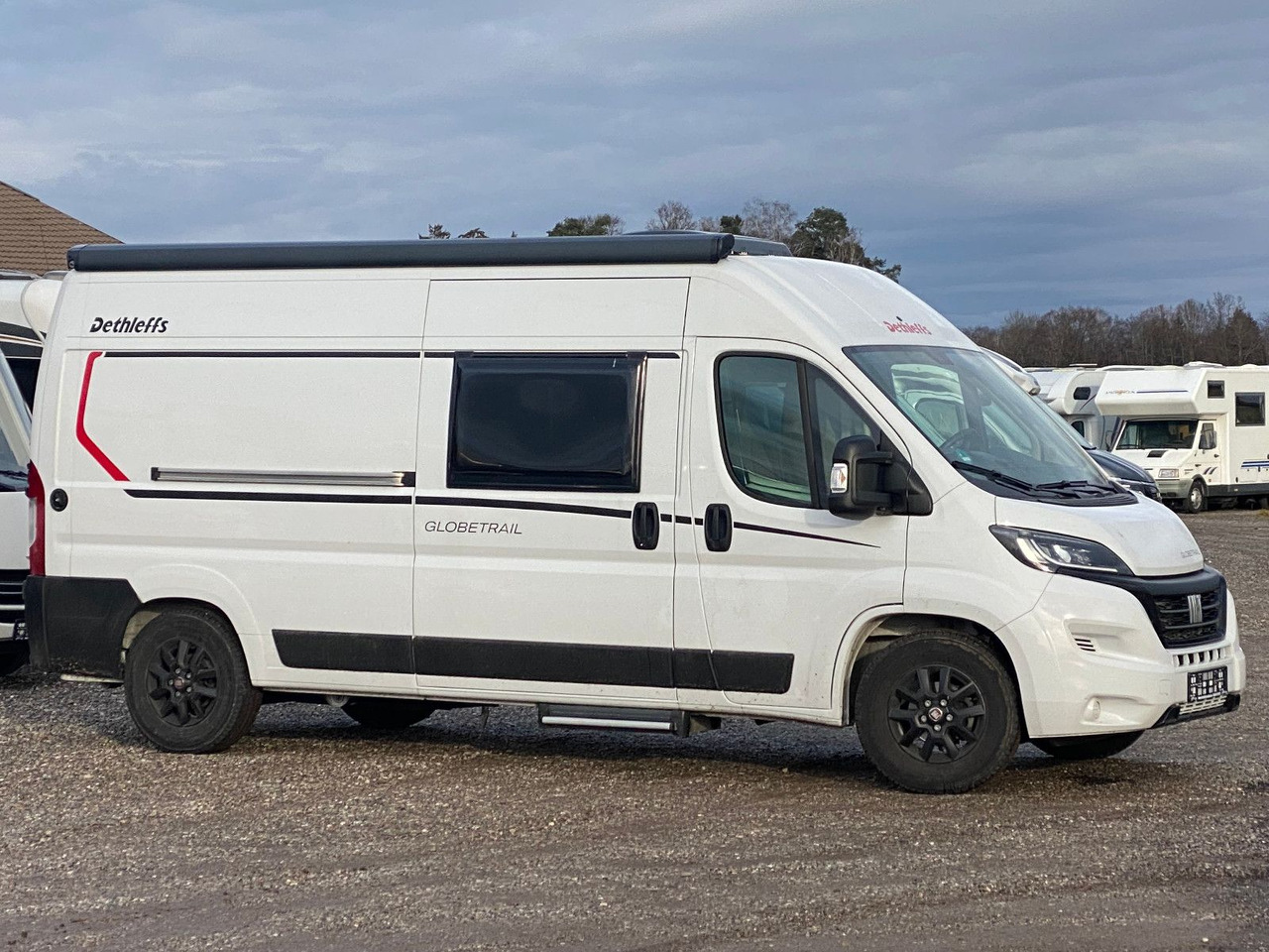 Dethleffs Globetrail CVD 600 DK Classic - Αυτοκινούμενο βαν: φωτογραφία 3 Dethleffs Globetrail CVD 600 DK Classic - Αυτοκινούμενο βαν: φωτογραφία 3