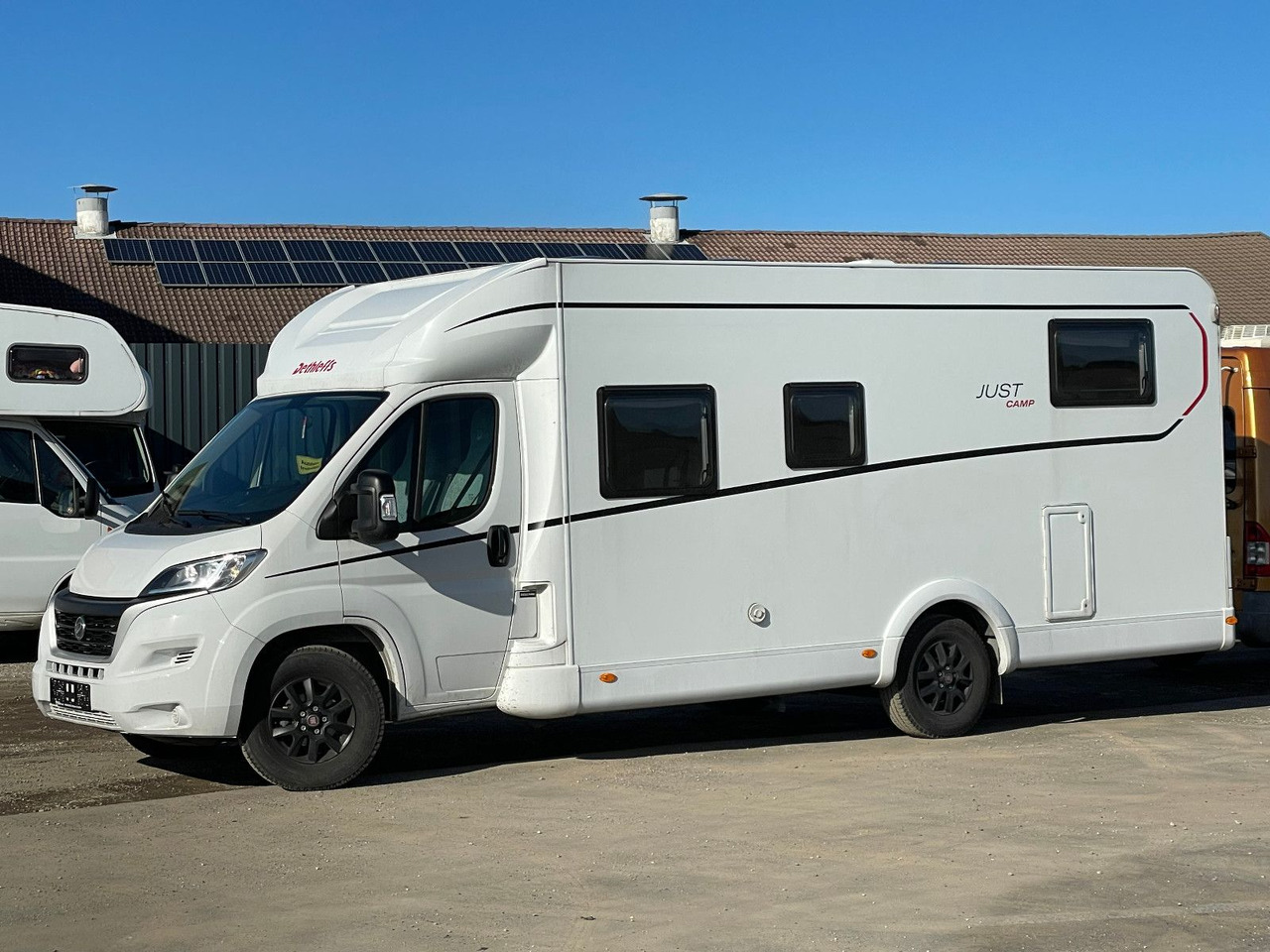 Dethleffs Just T 7052 EB mit Hubbett,Fiat,Markise,RFK,Navi - Ημιενιαίο αυτοκινούμενο: φωτογραφία 4 Dethleffs Just T 7052 EB mit Hubbett,Fiat,Markise,RFK,Navi - Ημιενιαίο αυτοκινούμενο: φωτογραφία 4