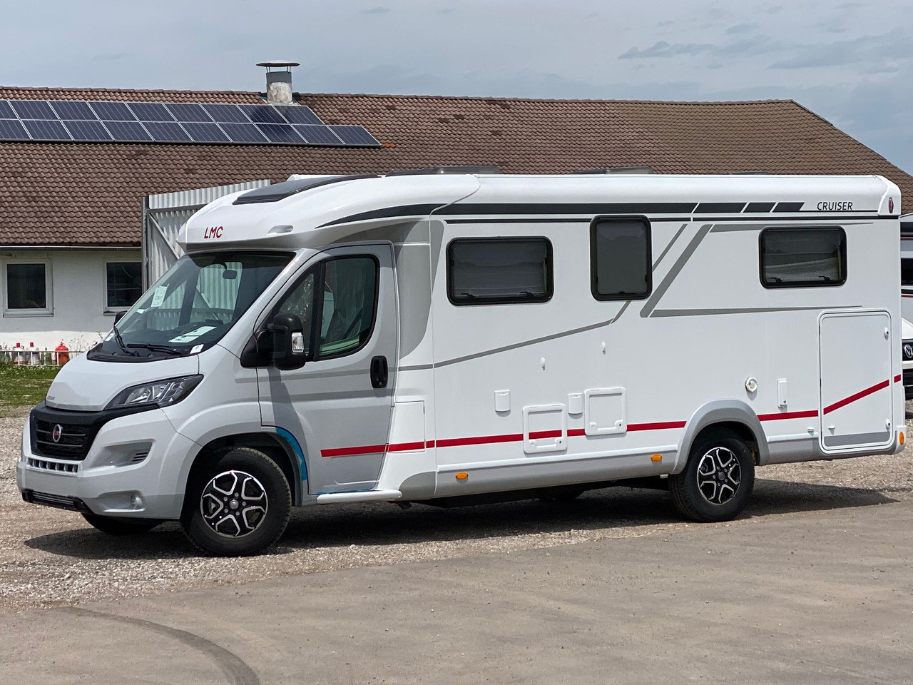 LMC T 662 Grey Selection, Markise,Navi, - Ημιενιαίο αυτοκινούμενο: φωτογραφία 4 LMC T 662 Grey Selection, Markise,Navi, - Ημιενιαίο αυτοκινούμενο: φωτογραφία 4