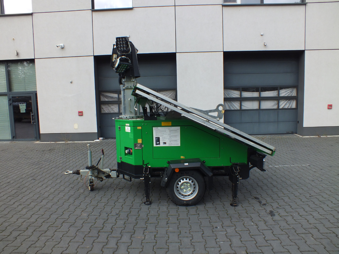 TRIME X-SOLAR - Πύργος φωτισμού για Εκσκαφέας: φωτογραφία 4 TRIME X-SOLAR - Πύργος φωτισμού για Εκσκαφέας: φωτογραφία 4