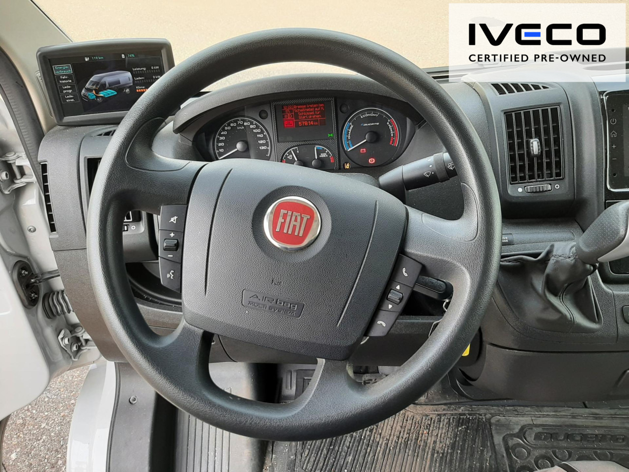 FIAT e-Ducato L2H2 teilverglast (47-kWh) - Βαν, Ηλεκτρικό van: φωτογραφία 4 FIAT e-Ducato L2H2 teilverglast (47-kWh) - Βαν, Ηλεκτρικό van: φωτογραφία 4