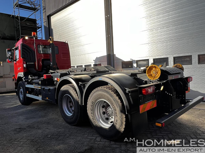 Volvo FM 330 6X4, Multilift - Φορτηγό φόρτωσης γάντζου: φωτογραφία 5 Volvo FM 330 6X4, Multilift - Φορτηγό φόρτωσης γάντζου: φωτογραφία 5